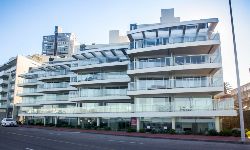 Bonaire  I en Punta del Este 8014 1 grande