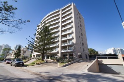 Edificio Moon Punta en Punta del Este E174 1 grande