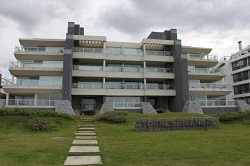 Edificio Torres Blancas en Brava 4792 1 grande