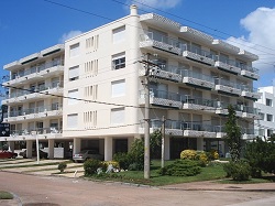 Edificio Kingston Hill en Mansa 3589 1 grande